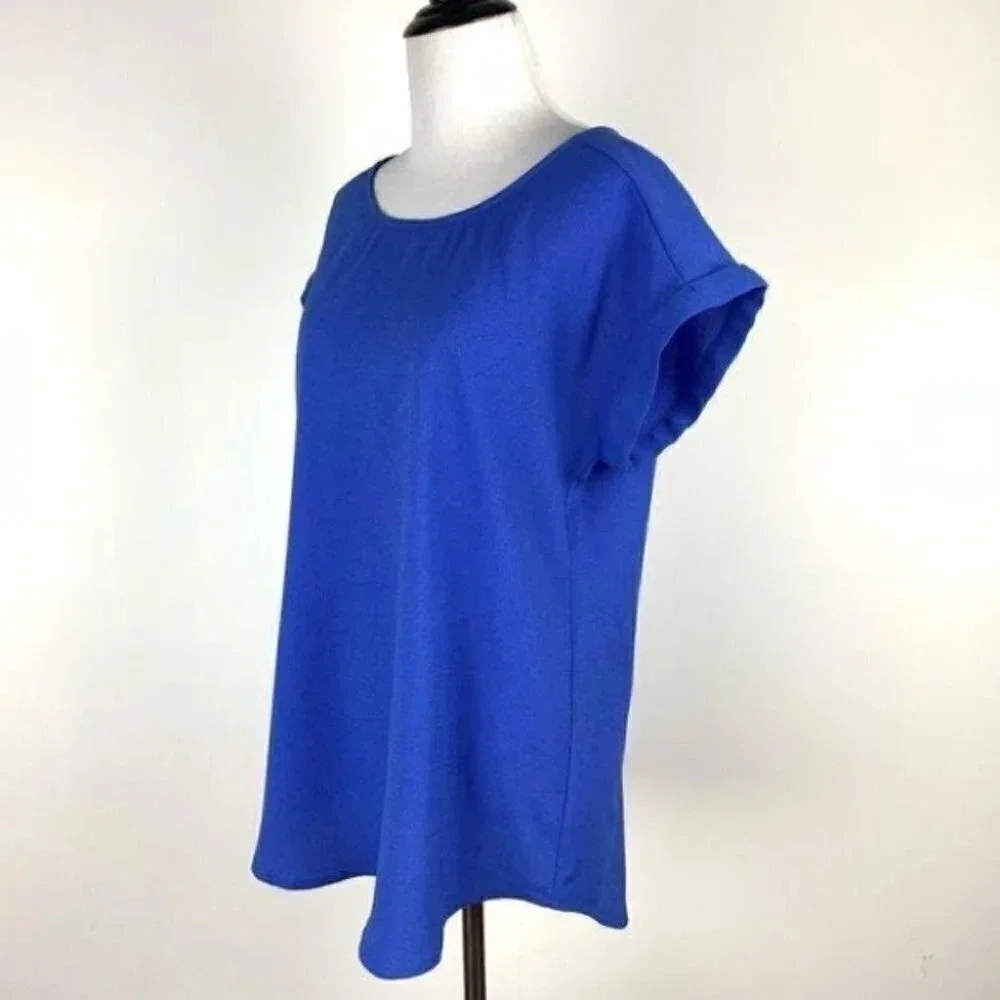 Express top size M Blue short sleeve lightweight